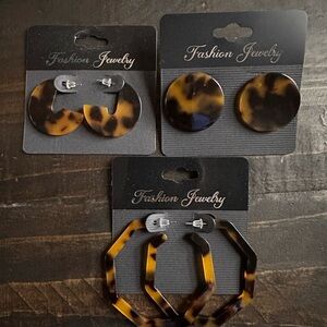 Tortoise Shell Hoop and Stud Earring Set